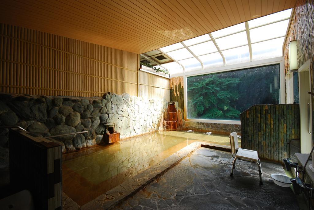 Отель Okumizuma Onsen Kaizuka Экстерьер фото