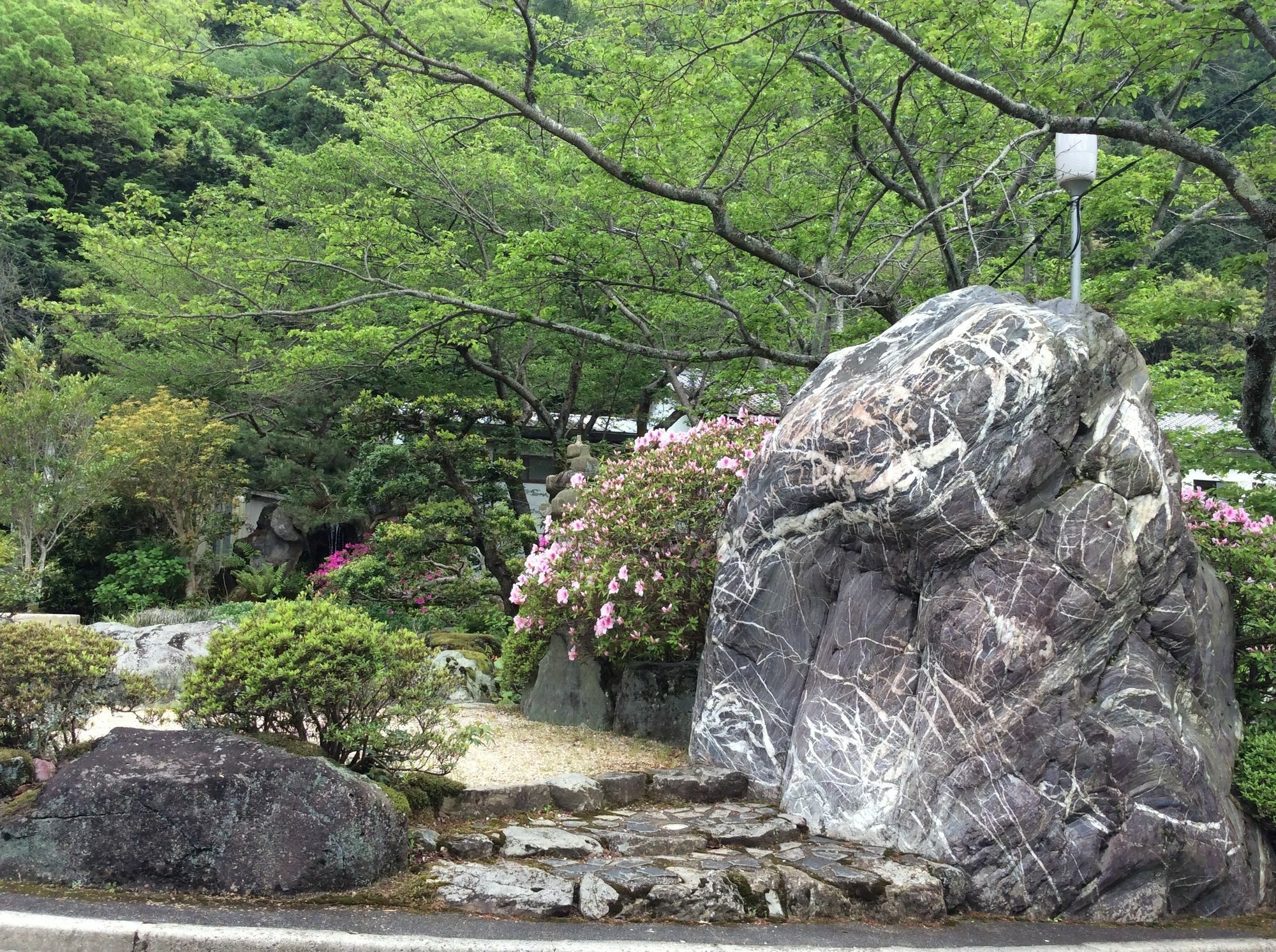 Отель Okumizuma Onsen Kaizuka Экстерьер фото